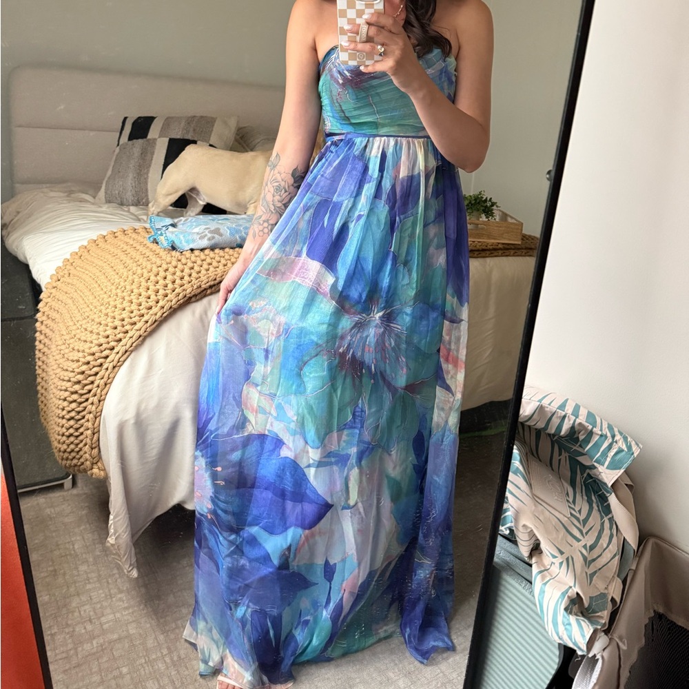 Harper Avery Floral Strapless Dress